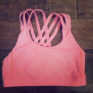 Lululemon sports bra